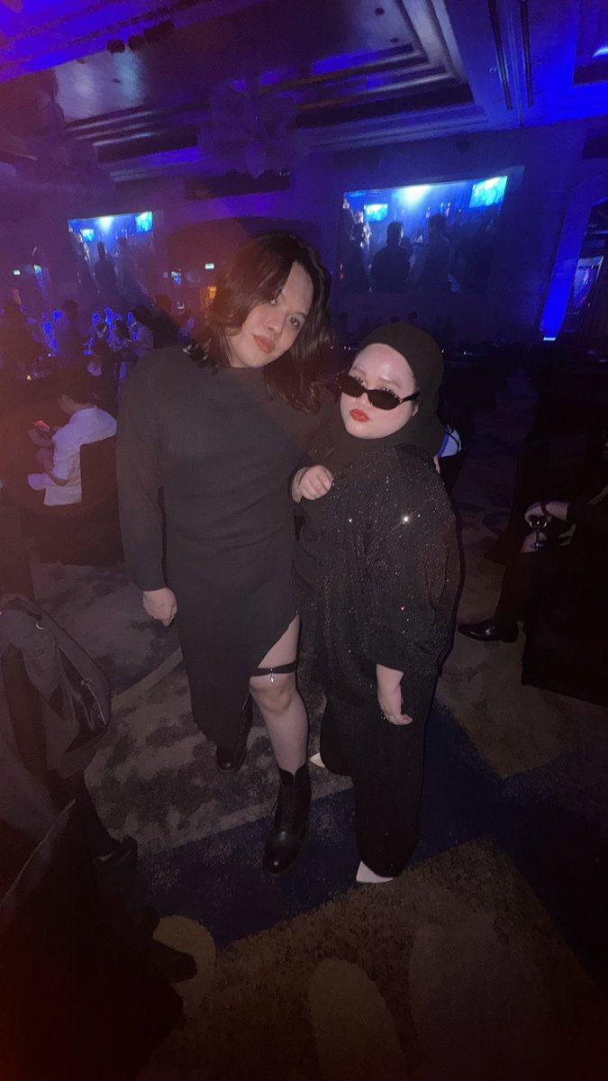 ayminglee's tweet photo. Work hard play hard 💅🏻 https://t.co/13dBIG60Tf