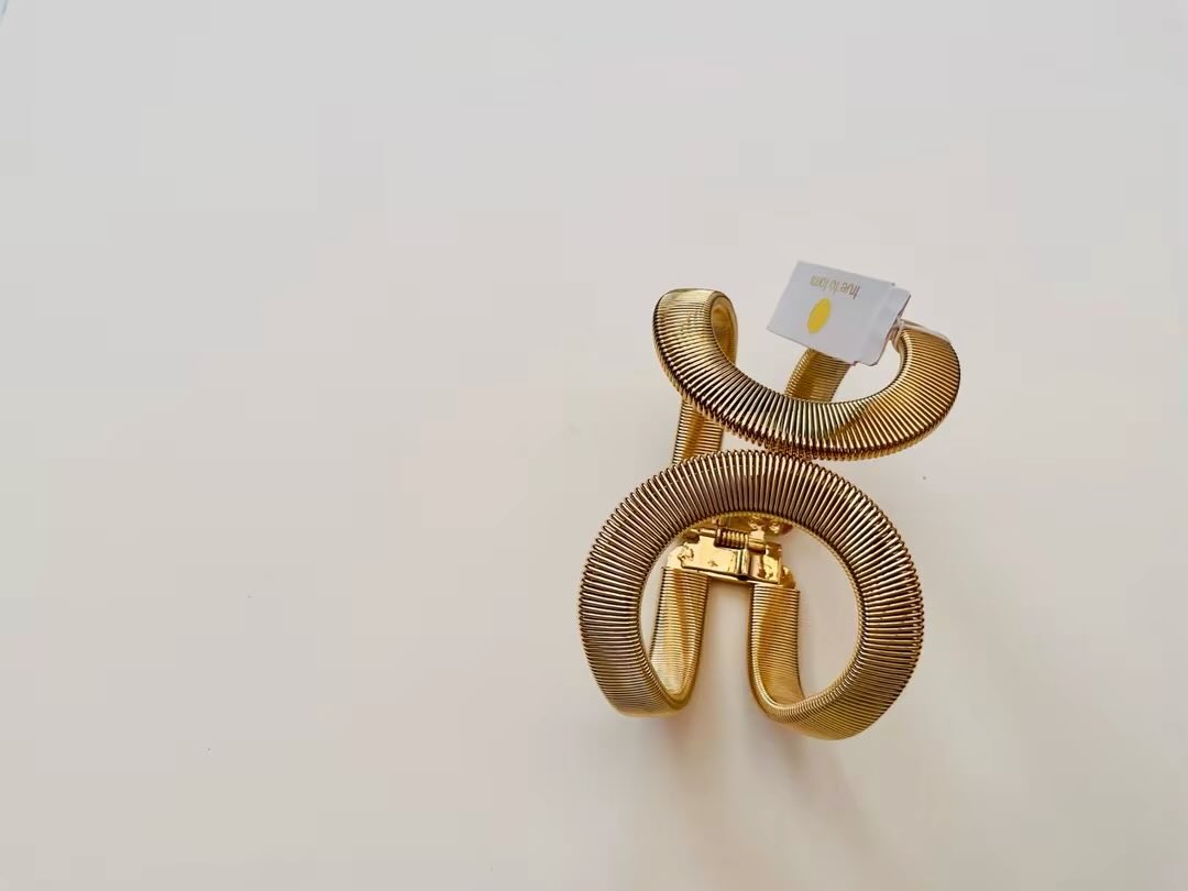 blashouse's tweet photo. @blashouseinc True to Form Gold Plated Open Hinge Chunky Bangle Bracelet For Sale At #Blashouseinc Via @eBay_UK . Checkout our other fashionable listings. Discounts &amp; offers available including various payment options. Other items listed @Etsy  too. Fast Shipping worldwide.#fyp https://t.co/SaXuiI0tCf