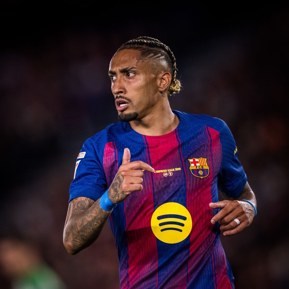 ActuBarca___'s tweet photo. 🚨🚨 𝗘𝗡 𝗖𝗔𝗦 𝗗’𝗔𝗖𝗖𝗢𝗥𝗗 𝗔𝗩𝗘𝗖 𝗥𝗔𝗣𝗛𝗜𝗡𝗛𝗔, 𝗔𝗟 𝗛𝗜𝗟𝗔𝗟 𝗙𝗢𝗥𝗠𝗨𝗟𝗘𝗥𝗔 𝗨𝗡𝗘 𝗣𝗥𝗘𝗠𝗜𝗘̀𝗥𝗘 𝗢𝗙𝗙𝗥𝗘 𝗗𝗘 𝟭𝟬𝟬 𝗠€ 𝗔𝗨 𝗙𝗖 𝗕𝗔𝗥𝗖𝗘𝗟𝗢𝗡𝗘 ! 🤑✍️

(@marca) https://t.co/IF9FL3df8f
