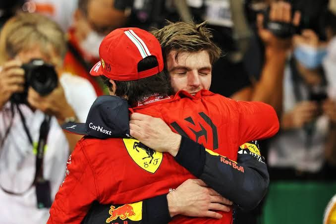 verssainz's tweet photo. whatever other duos havewill never come close to THIS https://t.co/aren7L0RVH