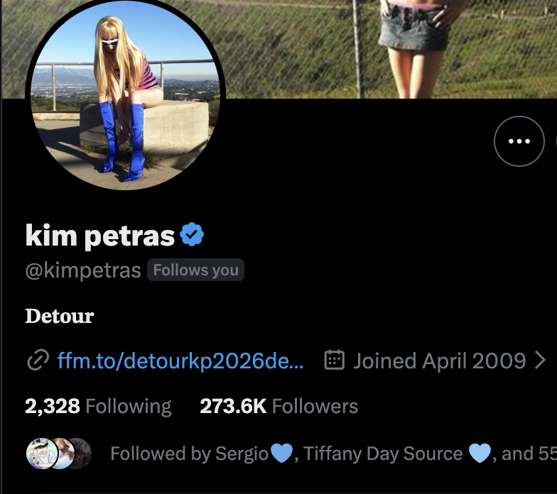 botheredbait's tweet photo. EXCUSE ME, MOTHER JUST FOLLOWED ME?!?!/ UJDRUTIJRKELWC https://t.co/nWlKfb5jLj