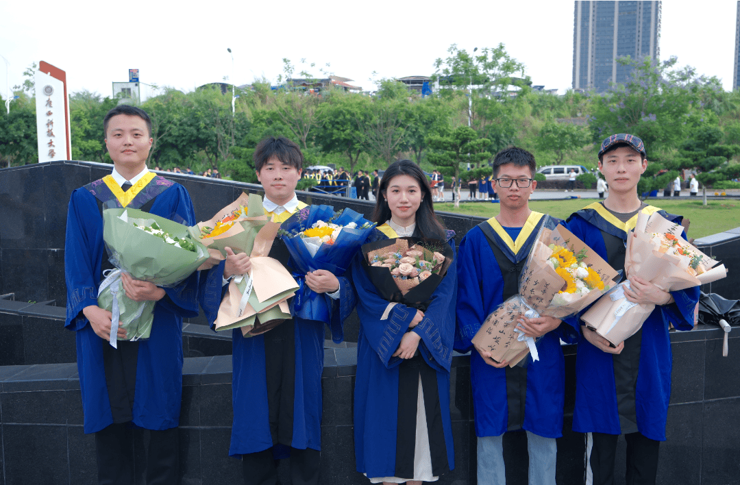 jhempzer's tweet photo. The tassel’s worth the hassle! Graduated today, holding my diploma with high school friends beside me—cheers to new chapters https://t.co/GO1acHeN8c
