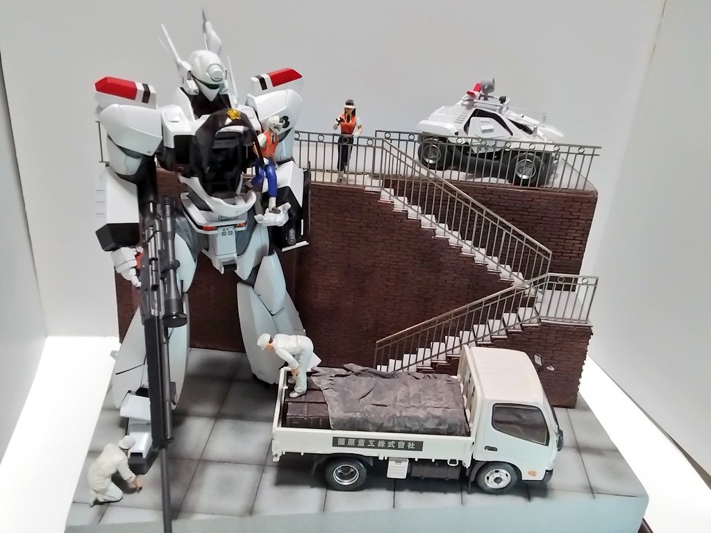 バンダイの1/35 MGイングラム3号機(GAME EDITION版)を使ってジオラマ
