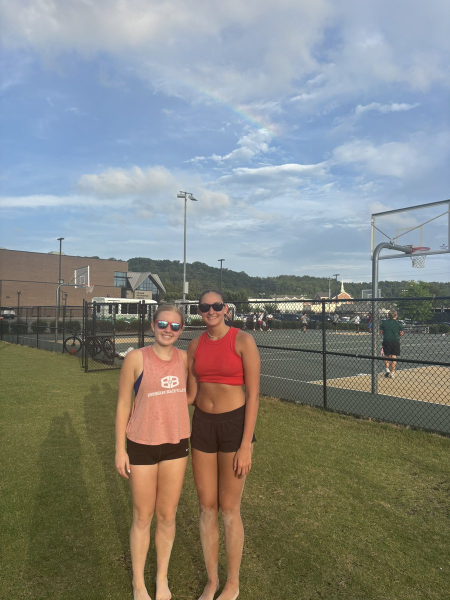 LivyKatevb's tweet photo. Such a fun time playing with Natalie!!🏐 Birmingham Beach volleyball | 2028 | https://t.co/7JiW80GnPk