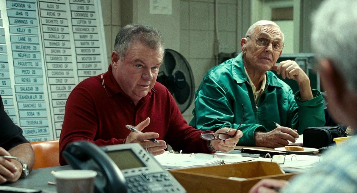 serhatgurcu's tweet photo. @zagortenay Moneyball scout meeting sahnesi 🙂 https://t.co/1p6x3pMMWh
