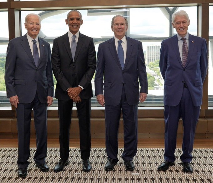 Damaan4u33's tweet photo. The four living legitimate presidents at the Obama Presidential Center opening ceremony! 👏

Do you agree with Donald Trump not being invited?  

Yes👍 or  No? 👎 https://t.co/LaIeuu3Y5P