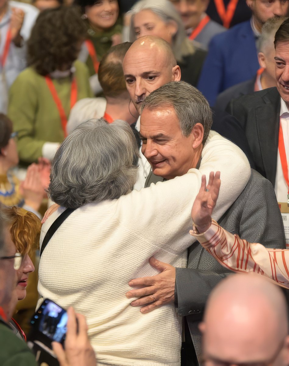 LosMeconios's tweet photo. Cuando Zapatero le cuenta milongas a los suyos 🆚 Cuando se las cuenta a un juez https://t.co/068wL5beAo