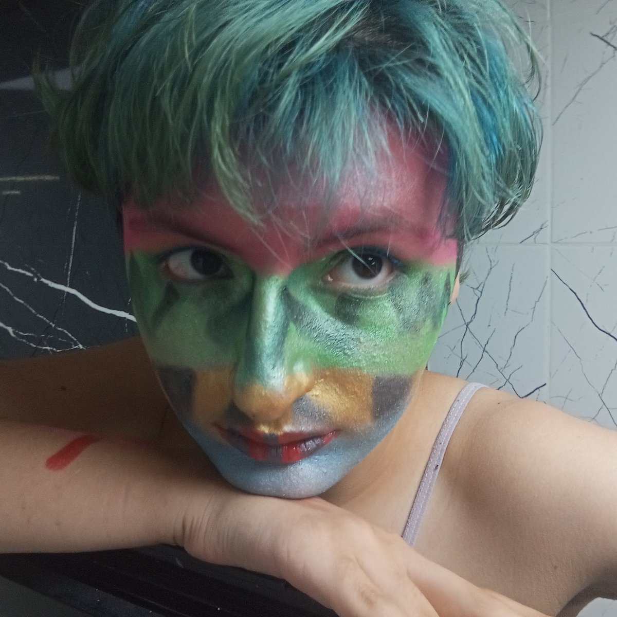 12wants2live's tweet photo. happy pride?? https://t.co/4siaJLRYM4