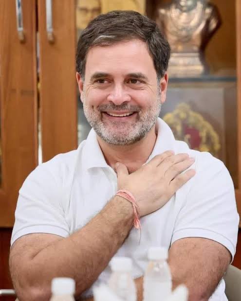 rishabhsingh_h's tweet photo. “जनप्रिय नेता एवं लोकसभा में विपक्ष के नेता Rahul Gandhi जी को जन्मदिन की हार्दिक बधाई एवं शुभकामनाएं।
#HappyBirthdayRahulGandhi https://t.co/xx4mqICHFA