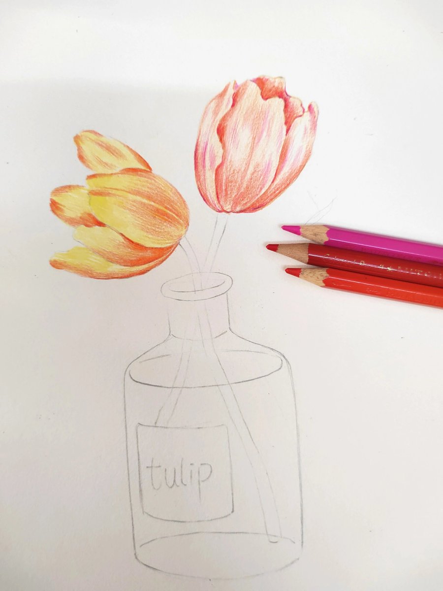 kata19890855's tweet photo. Want to try a fun new hobby this weekend Pick up a coloring book! It’s relaxing, creative, and perfect for easing stress. https://t.co/3mde0witJ2