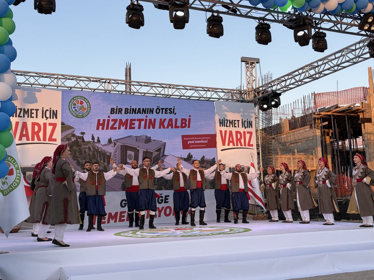 Fide_kursat's tweet photo. Bugün, Değirmenlik Akıncılar Belediyesi’nin yeni hizmet binası projesinin temel atma törenine katılmanın mutluluğunu yaşadık. https://t.co/bW0EzwIGqT