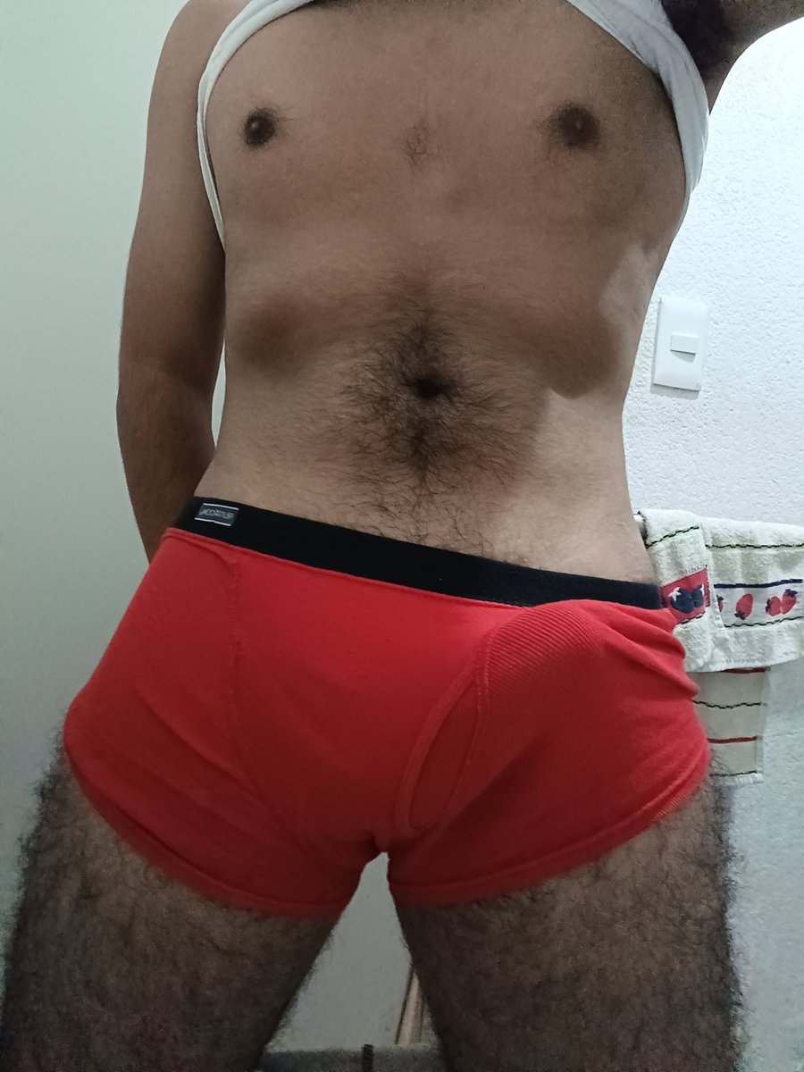 Landon02233487's tweet photo. Que color les gusta más? 🤭🤭 #mty #gay https://t.co/Mh87gF4gY3