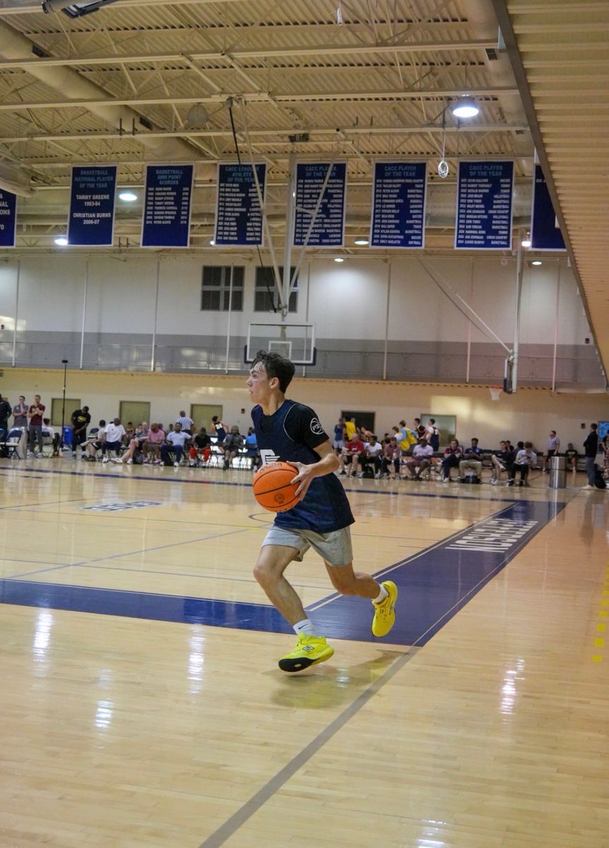 BattleTestedP32's tweet photo. Our PG1 28’ Donovan Spross continues to elevate his game at every level. Real floor general! Grit , tough and skilled! New Jersey Point Guard who will play you 94’ and win! Point guard who does Point guard things! Paint touches, knock down shots, makes team better, list goes on! Keep it going kid! Thank You @PrepHoops for recognizing this 1! #BattleTested #SuccessSociety