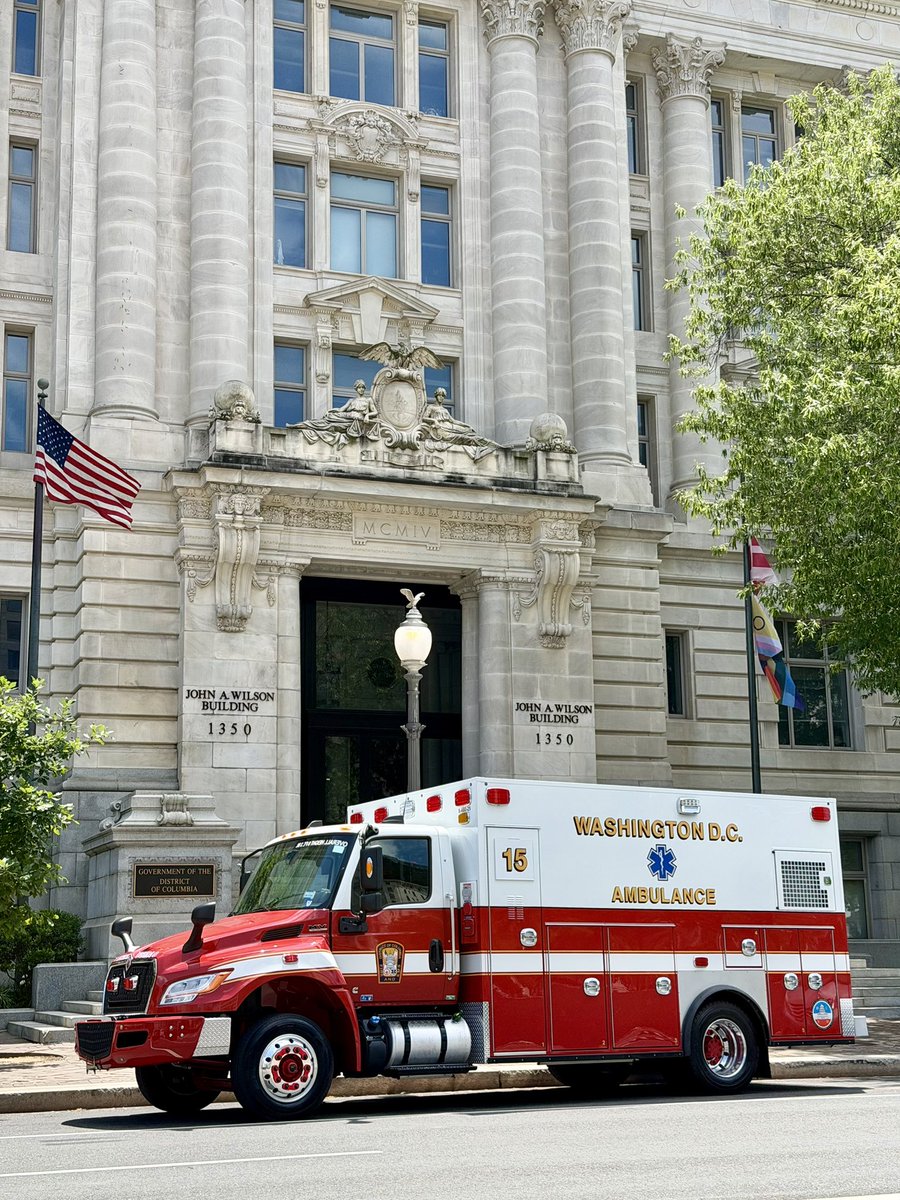 DcfdPoetker's tweet photo. One of our new @frazerbilt Ambulances poses for a few quick pictures after completing training preparation for our members. These units are a result of the Mayor and the Councils continual support of our department to #KeepThemRolling https://t.co/tA5gUPzSc7