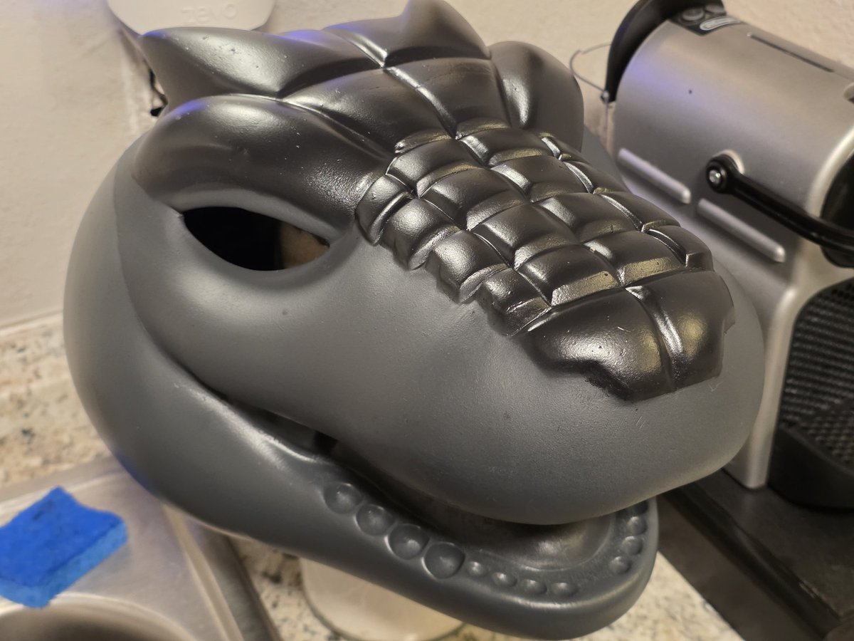 Reptilligator's tweet photo. Here's a quick peek at my latest project! https://t.co/tCmOHLReXd