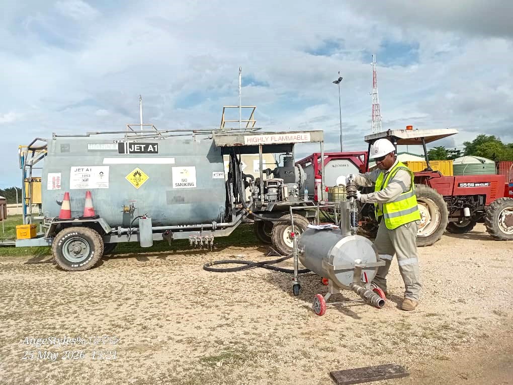 PNGNISIT23's tweet photo. Pacific Islands Forum Secretariat, NMIA Donates Provers to MSL

MSL proudly acknowledges the generous donation of a 200‑liter prover from the Pacific Islands Forum Secretariat (PIFS) and a 15‑liter dual prover from the National Measurement Institute of Australia (NMIA). https://t.co/DEB6HPx9h6