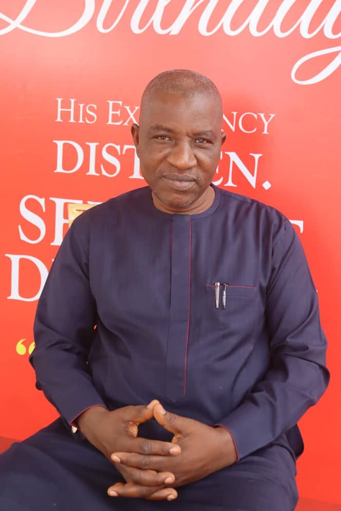 PeterObi's tweet photo. It is with deep sorrow that I learned last night of the passing of DSP Zamani Tanko (Rtd) who was a faithful aide to my dear brother and our Party Leader Senator Henry Seriake Dickson for over 15 years.

This morning, I visited Senator Dickson to share in his grief and that of his entire team. DSP Zamani served with loyalty and dedication, and his loss will be felt by all who knew him.

On behalf of myself and my family, I extend heartfelt condolences to Senator Dickson, DSP Zamani's family, and everyone touched by his life.

May God Almighty who called him home grant him eternal rest in His kingdom; and continue to bless his family always. -PO