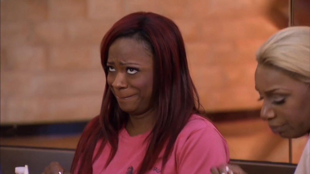 melbrown00's tweet photo. Melanie: if a girl walks in here, will Gabe keep looking?

Trinity: If it’s a blonde, you know he is…
😂
#LoveIslandusa https://t.co/soMq8Wwlgl