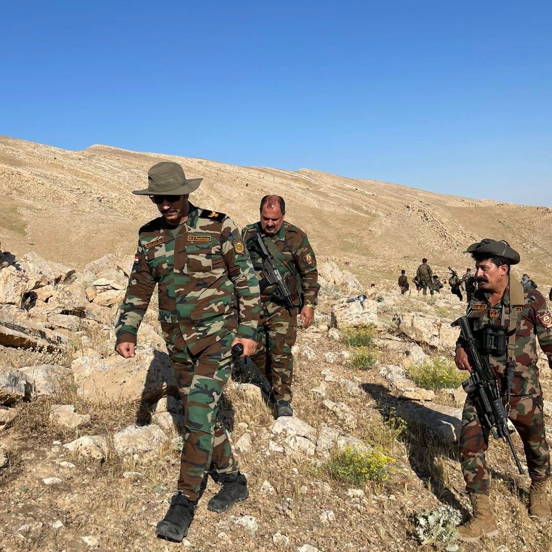 basnewsar's tweet photo. عملية عسكرية مشتركة للبيشمركة والجيش العراقي في منطقة "كنديناوة" و "جبل قره جوغ 
"https://t.co/yF0qlOfZOI https://t.co/OwdnX0bFSl