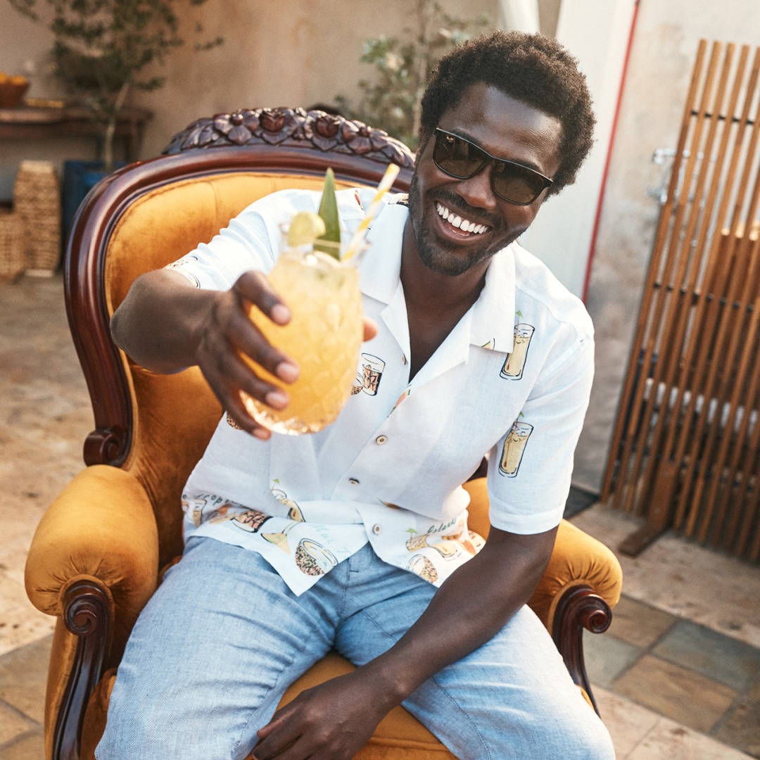 KoOlinaShops's tweet photo. There’s still time! Head to Tommy Bahama for Father’s Day gifts Dad will love. Plus, get a $50 Award with every $175 you spend.
Earn by Father’s Day, June 21. Redeem June 22–July 12.  *Restrictions apply. https://t.co/vVBnW8BCz6