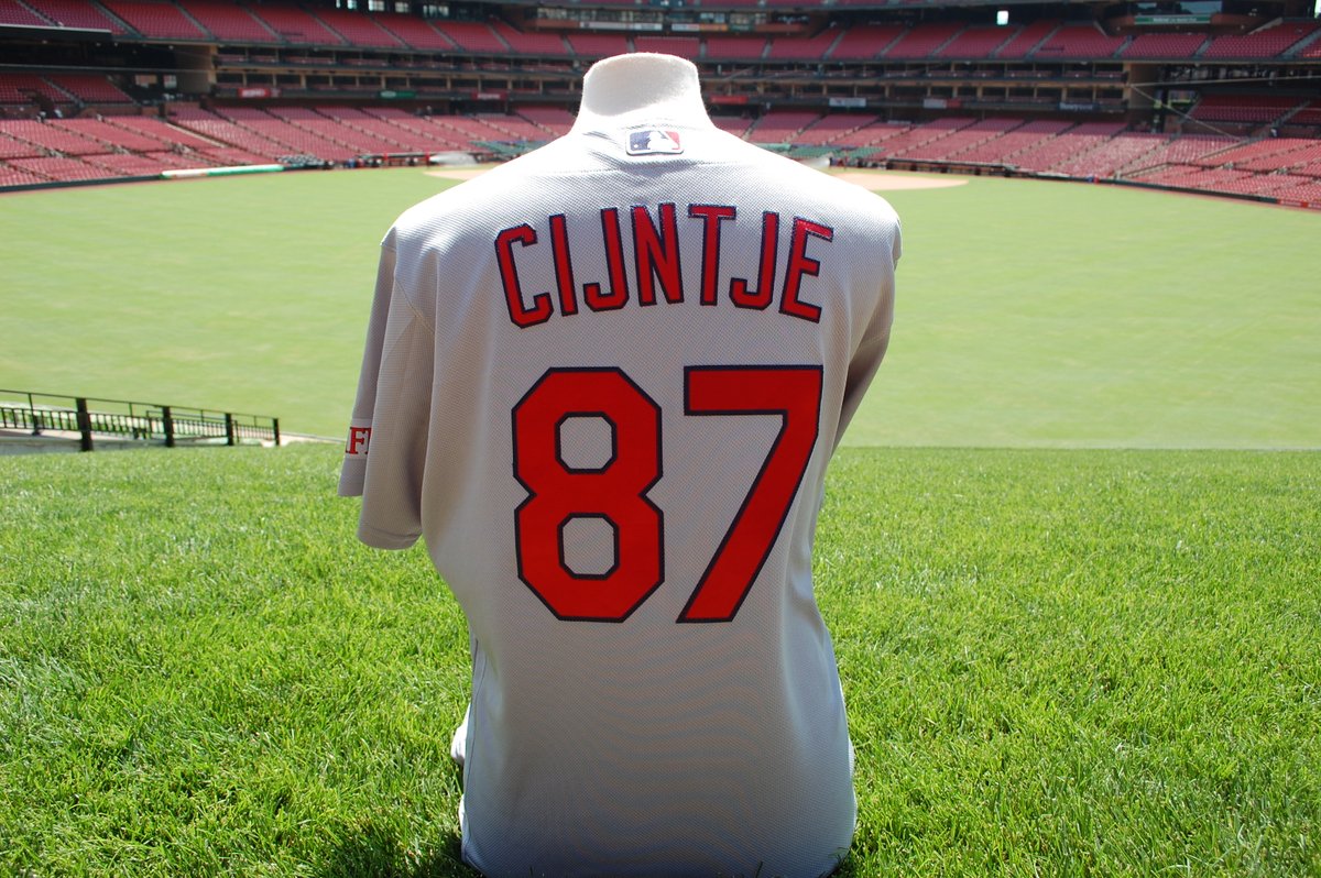 CardsAuthentics tweet picture