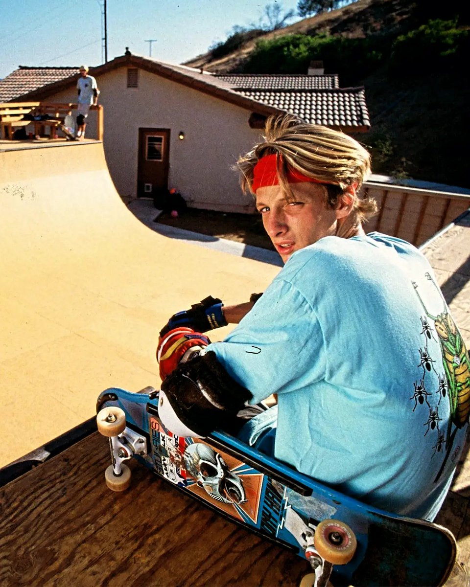 thenostalgichq's tweet photo. Nostalgia travel is 2026's biggest trend and Tony Hawk just became its face. 53% of Americans say nostalgia will influence where they travel this year. June is the peak month. Visit Anaheim picked the perfect partner — Hawk grew up skating those streets 🛹✨ https://t.co/9V3iUvuxjb
