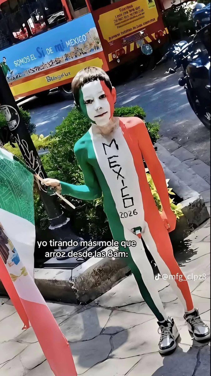 Diavolo_again's tweet photo. El muñeco @DeAlexander_ ya listo para el juego de @miseleccionmx https://t.co/GhYzBfg41E