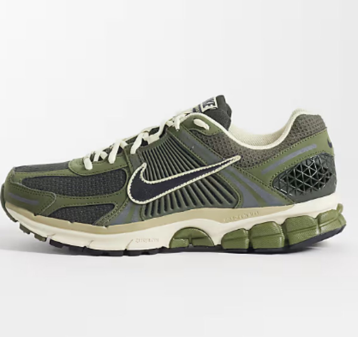 Info4Days's tweet photo. $102 w/code SPORTYSTYLES  
Nike Zoom Vomero 5 'Olive' #Ad 

Shop: https://t.co/GUcI3E2w0r https://t.co/0cdgJqBeUZ
