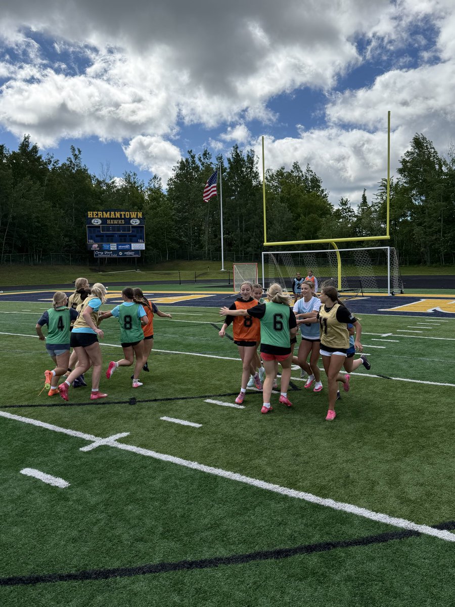 GirlsSoccerHT's tweet photo. Having some fun to finish up day 4 of our summer sessions. It’s all about working together and having fun doing it. #WeBeforeMe https://t.co/NLEH3fU8Ab