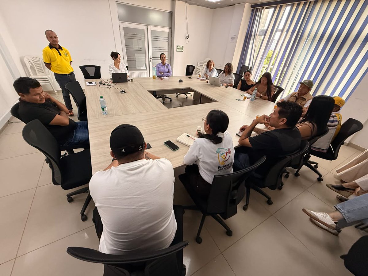 persogaitan's tweet photo. La Personería Municipal participó en la primera Mesa Municipal de Inclusión de los Programas de Transferencias Monetarias de Prosperidad Social, fortaleciendo el trabajo articulado para garantizar los derechos y promover una atención más eficiente e inclusiva para la comunidad. https://t.co/2OAj1rYY0t