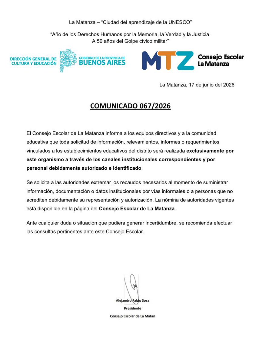 nrperuyera's tweet photo. Con RADAR.PBA empezamos a mostrar la realidad de las escuelas. Ahora Kicillof decidió que solo ellos podrán auditarlas. ¿Por qué le temen a la transparencia? Los bonaerenses tienen derecho a saber en qué condiciones estudian sus hijos. https://t.co/9cEVYsUoan