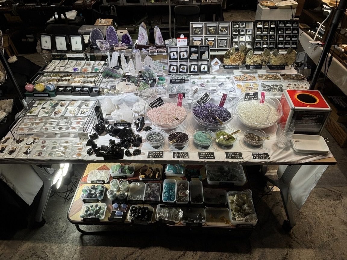 YsStoneFactory's tweet photo. 本日より #福井ミネラルマルシェ に出展いたいます！会場奥でお待ちしております！！ https://t.co/3O6iDGVOJu
