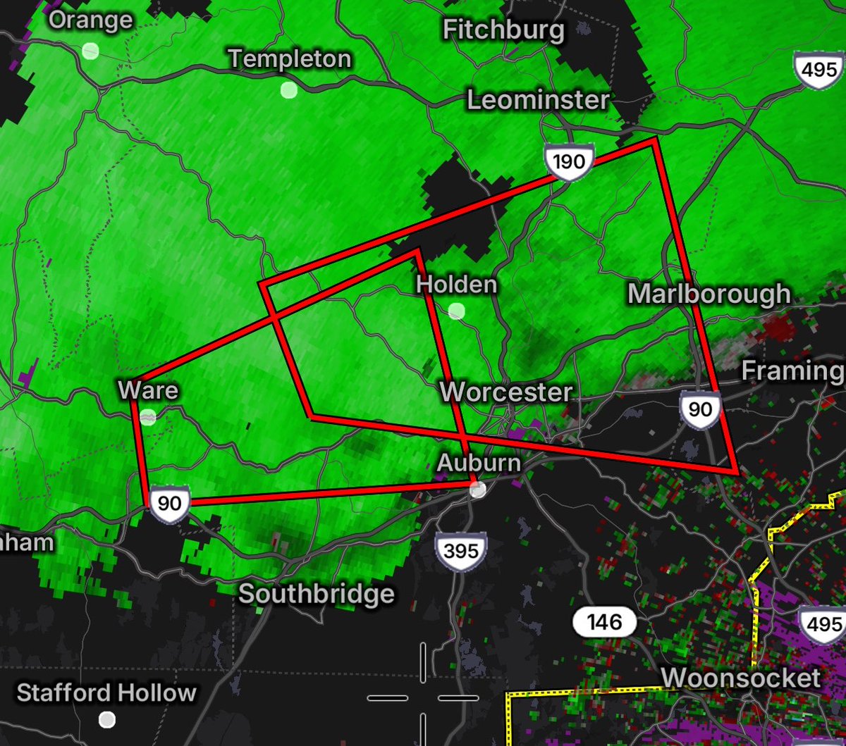 MatthewCappucci's tweet photo. No idea why these tornado warnings are in effect in Massachusetts. There was some solid spin with the southern cell 20 minutes ago. Now we’re making close to a million people shelter needlessly.

Casting a giant net with big polygons and a low threshold degrades credibility. https://t.co/gHsEWWoZVh