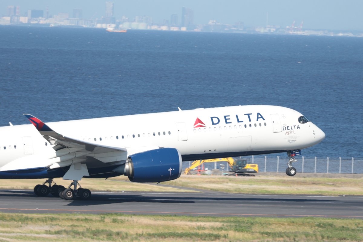 KI_a350_500v2's tweet photo. #デルタ航空
#DeltaAirlines
#N502DN
The Delta Spirit Sticker
2026.05.30 羽田2T https://t.co/t7RjbJIC8v