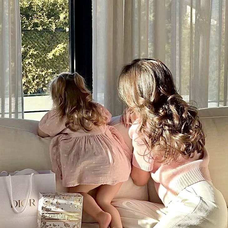 purefamilyy's tweet photo. https://t.co/kJs7TCPyEr