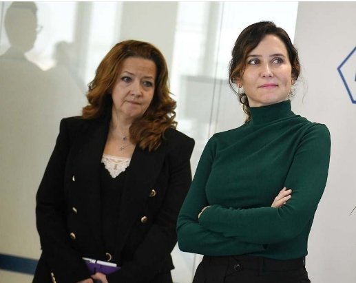 FonsiLoaiza's tweet photo. Se llama Fátima Matute y es consejera de sanidad del PP en Madrid con Ayuso. Ocultó que trabajó 17 años para Quirón, clave de bóveda de toda la Mafia del Clan Ayuso en la privatización de la sanidad, y que ha pagado 4,4M€ a González Amador, desde que conoció a su pareja Ayuso. https://t.co/ByUfM1J2tL
