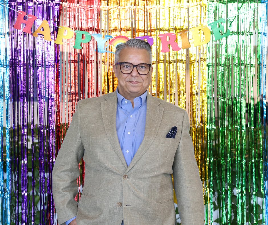 DonorNetworkAZ's tweet photo. All love saves lives. 🌈

Last week, Donor Network of Arizona celebrated Pride Month with Michael Mazzocco, chair of the Phoenix Human Relations Commission, Wild Sip and Phoenix Coqui, LGBTQIA+ owned local businesses, and the Phoenix Gay Men's Chorus!

We observe Pride to celebrate the LGBTQIA+ community and to battle the misconception that members of this community cannot register as organ and tissue donors. Love is love. Organs are organs. ❤️
