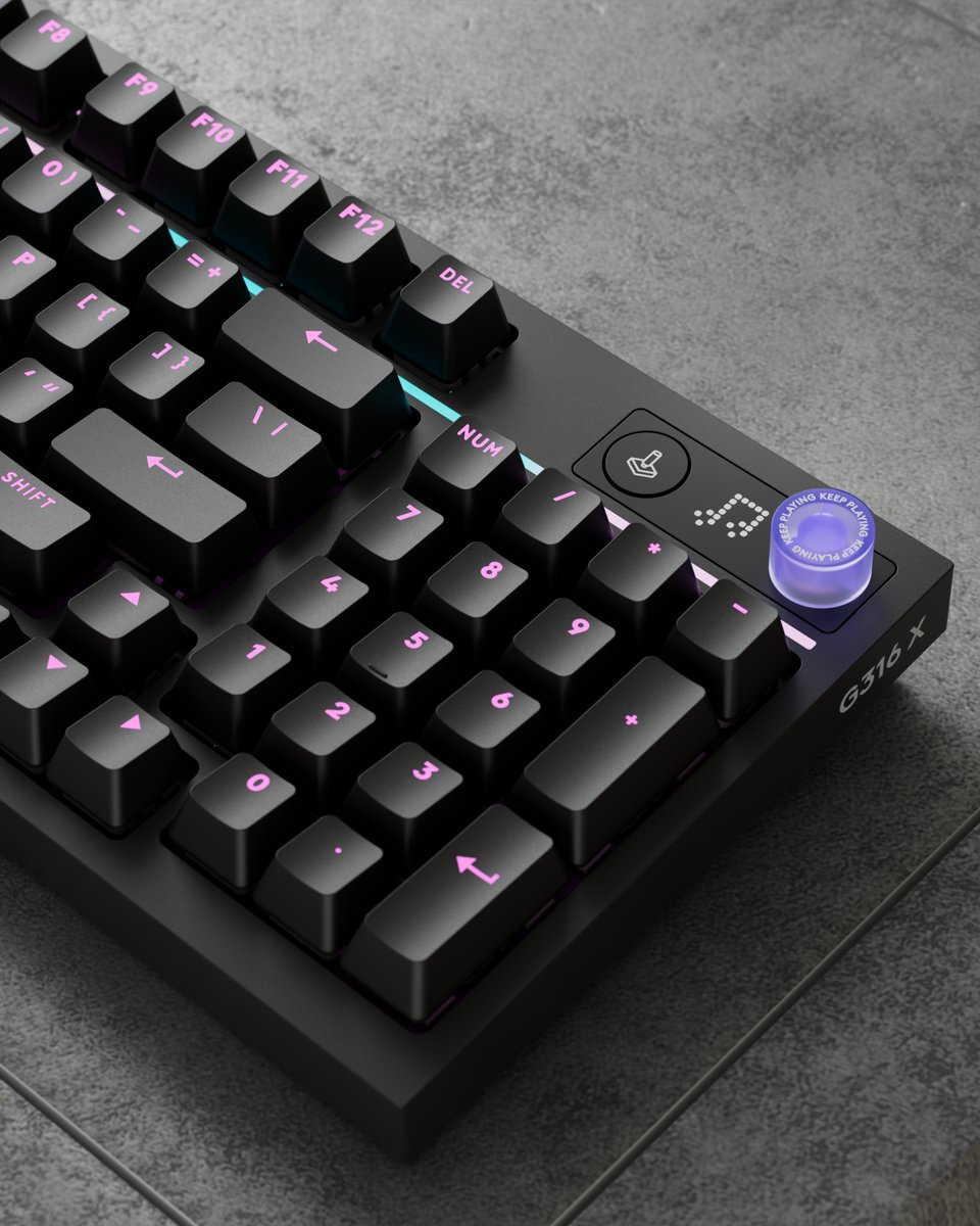 Logitech G tweet media