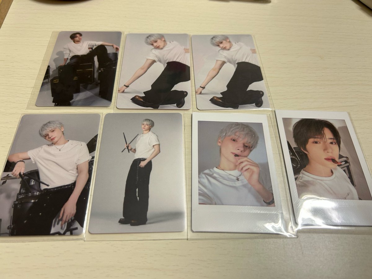 GkGl44's tweet photo. 【交換】 TXT MOACON IN JAPAN トゥバ モアコン
インスタントフォト チェキ

【譲】ボムギュ　ヒュニンカイ
【求】白塗りされていないヨンジュン　テヒョン

異種交換可能◎郵送交換📮 https://t.co/icLZ2bHeCO
