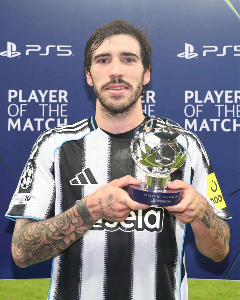 TheSpursExpress's tweet photo. 🥇🚨💣| #Tottenham want Mateus Fernandes AND Sandro Tonali! @David_Ornstein https://t.co/4iePgM6zVQ