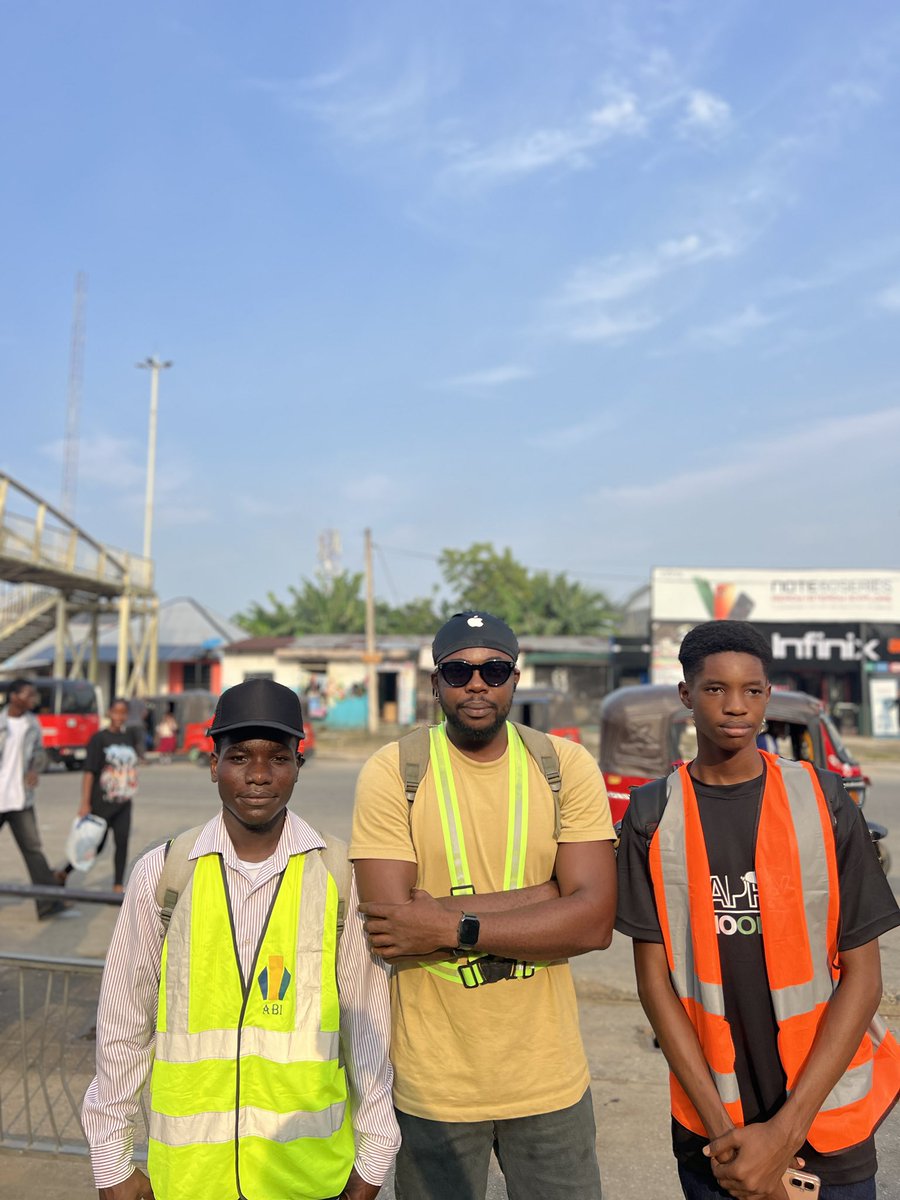 Akwadrills's tweet photo. Field trip
#Geologist https://t.co/LIX5zdKPZK