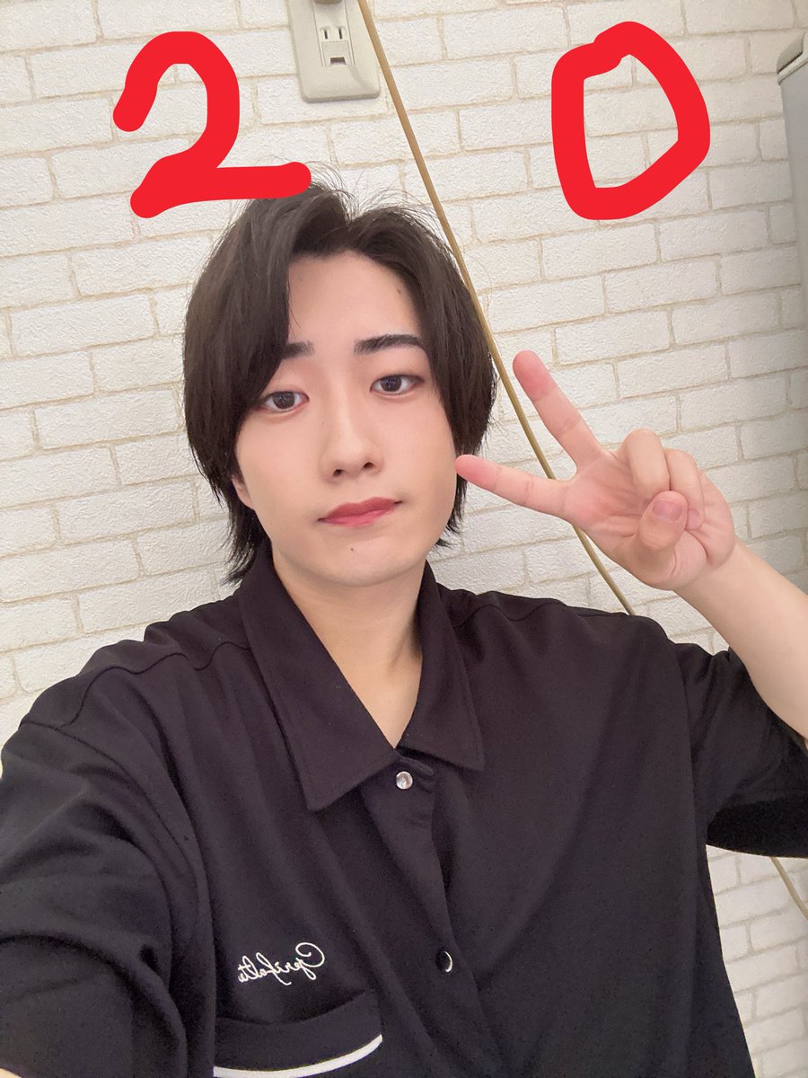 boxnorth_miyabi's tweet photo. 本日6月19日をもちまして
20歳になったことをご報告致します🎂🎉

長いようで早かった20年でした…
ここからさらに俳優としても
アイドルとしても成長できるように
夢に向かって飛びます𛰙᭜𖫴𖫰𖫱𖫳𖫲𖫲𖫳𖫴𖫰𖫱꛰ ᭜𖫴𖫰𖫱𖫳𖫲𖫲𖫳𖫴𖫰𖫱꛰🍎

 #函館
 #俳優
 #アイドル
 #誕生日 #二十歳
 #BOXNORTH https://t.co/WvmEoXMurn