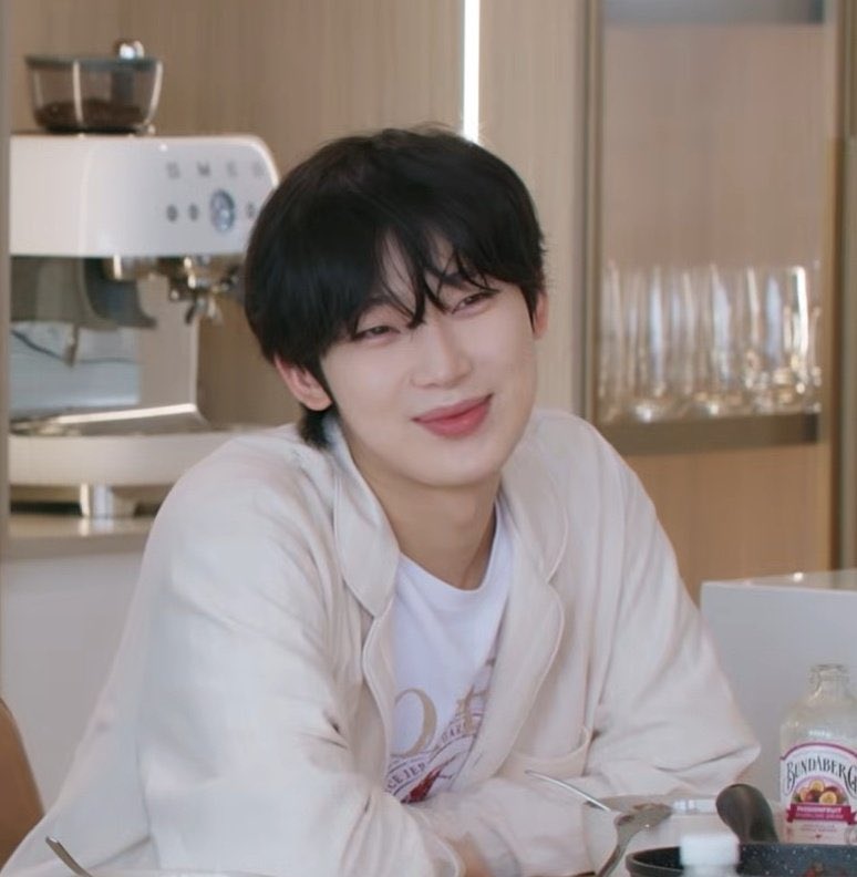 sunoogatto's tweet photo. babyboy, honeybee… god i love the way you look at me https://t.co/wOl2yJHMrT