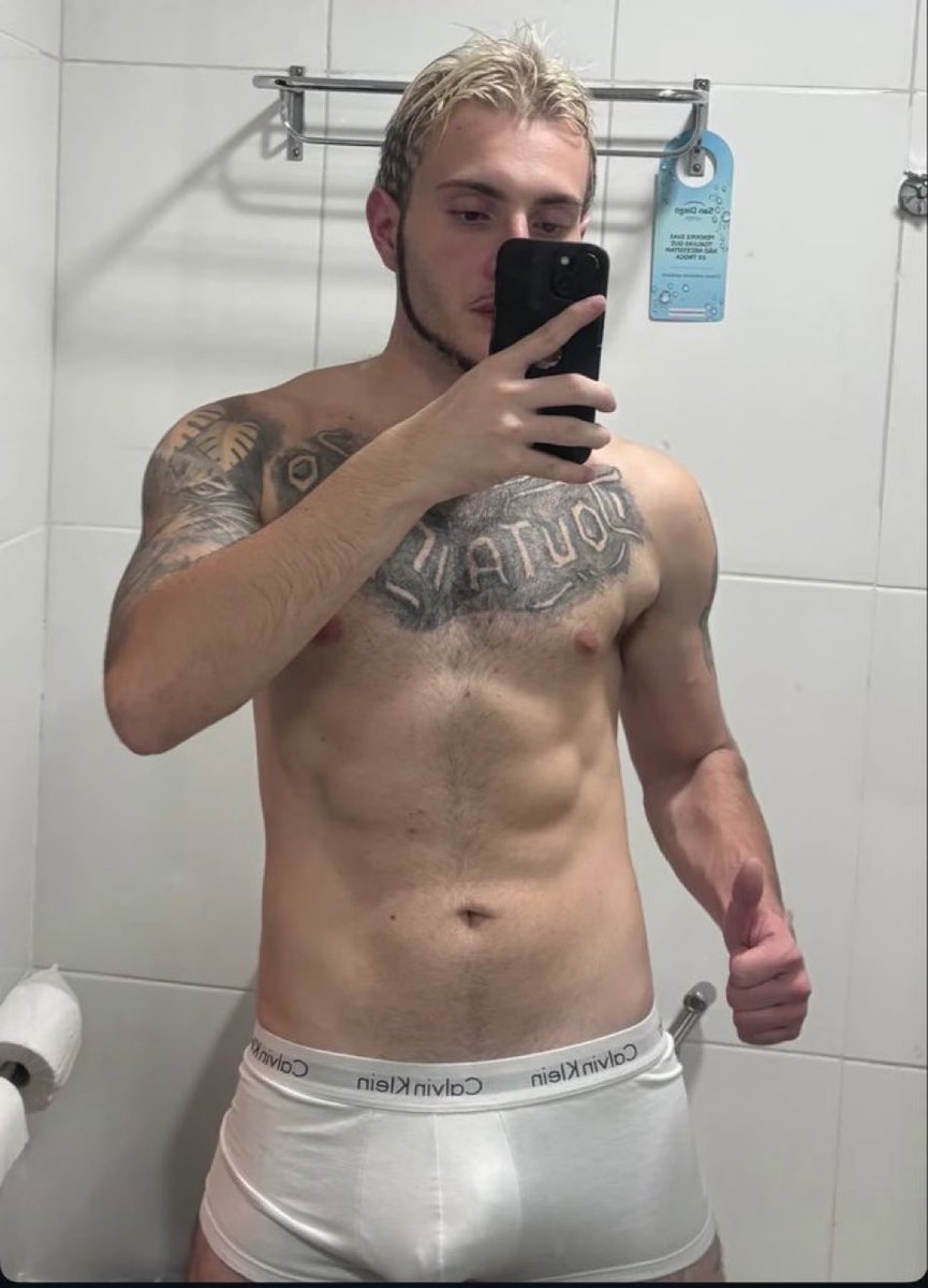 UM BAIANO 🍯 tweet media