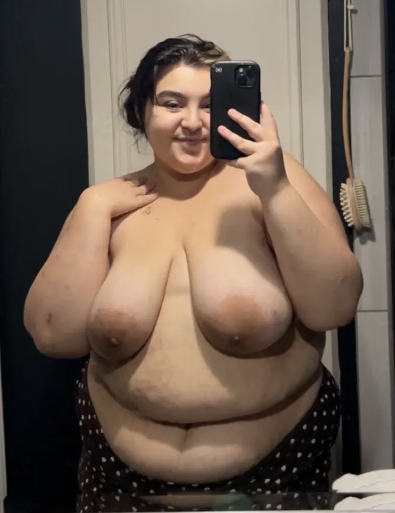 poki_smeller tweet media