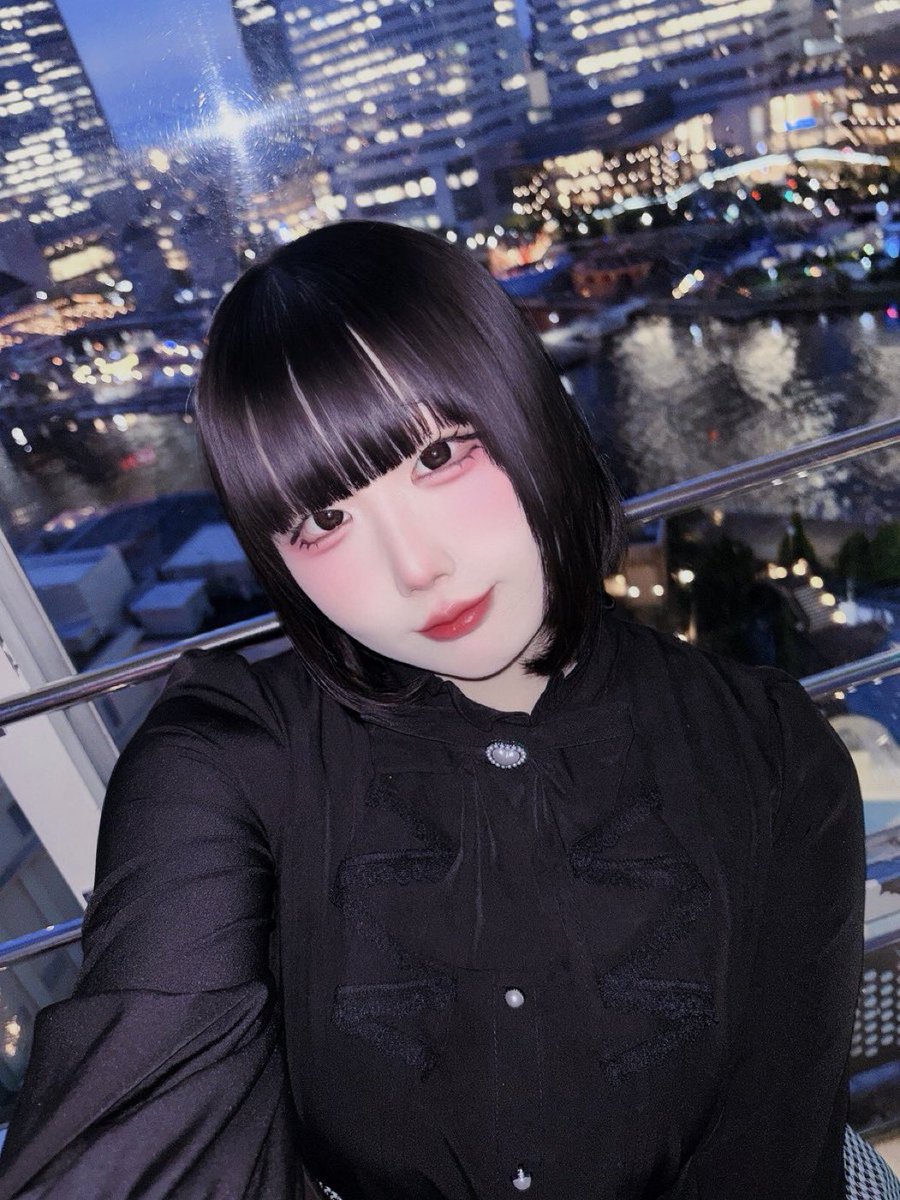 NoteMercedes's tweet photo. おはようございます🤗

週末サクッと行きましょう🤩👍
皆さんもお仕事、推し活
ファイティンです😊💪
#響結音 
#HEAVENLY https://t.co/RPnsvsCiHL