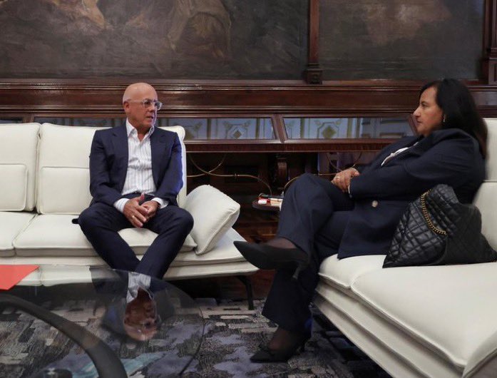 JorgeEickhoff's tweet photo. Me gusta el body language. https://t.co/NjlRlIwTsJ