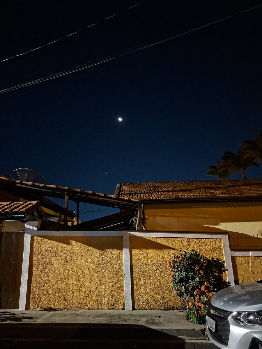 realsarraf's tweet photo. #OlhemALua 🌙 https://t.co/yKQm5o6qHM