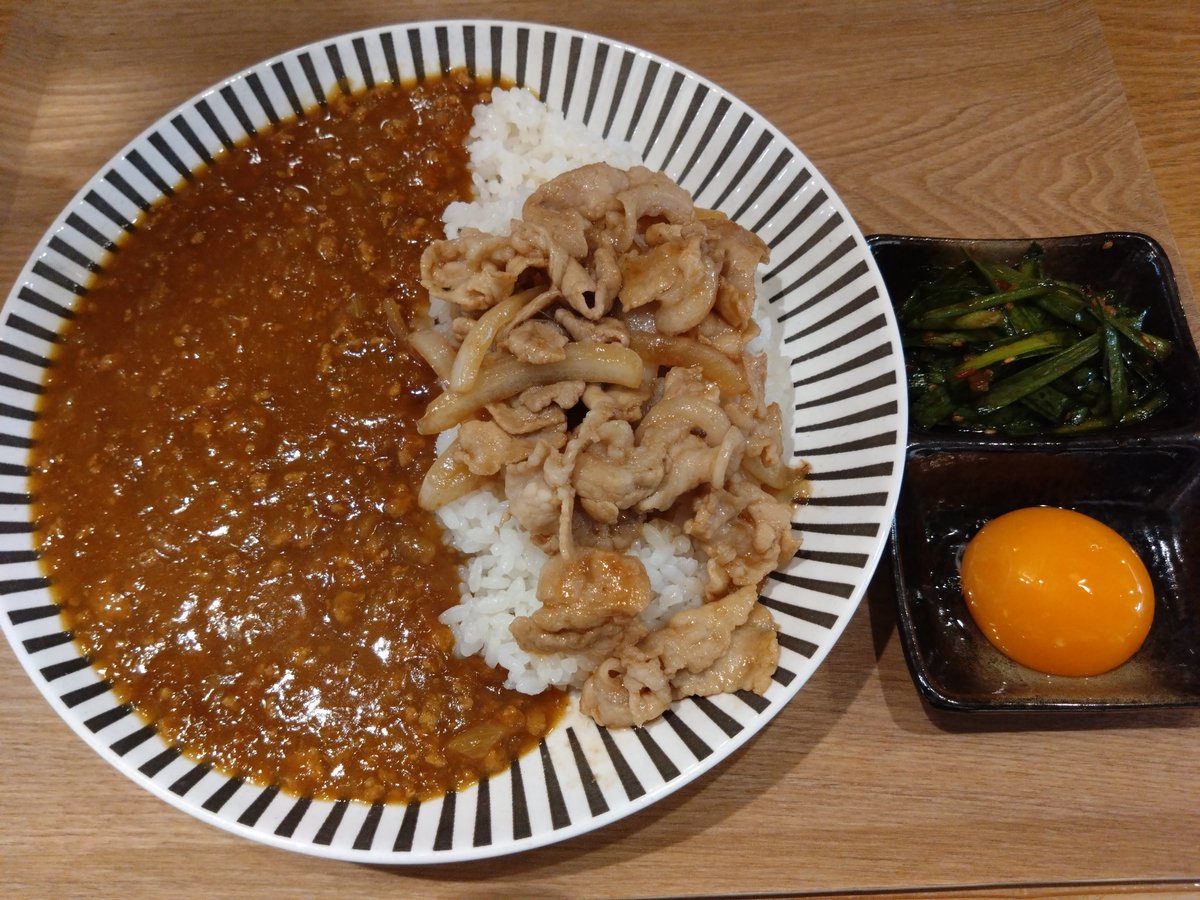 motsu_takasago's tweet photo. おはようございます😊

那覇市☀荒川区☀

自尊心
人には、それぞれ自尊心がある。
これは子どもとて同様である。
この自尊心をバランスよく育ててあげることが大切。
同様に自尊心は、尊重してあげることも大切である。
人間関係を良好に！

#もつ煮込みたかさご 

follow please

@beachtime_naha https://t.co/0ZgvrR5v9a