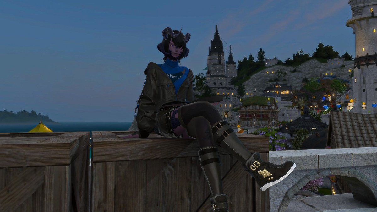 _Ingrem's tweet photo. Posing while queuing roulettes makes me feel like diffusing a bomb

#gpose #AuRa https://t.co/REFaHKJqNq